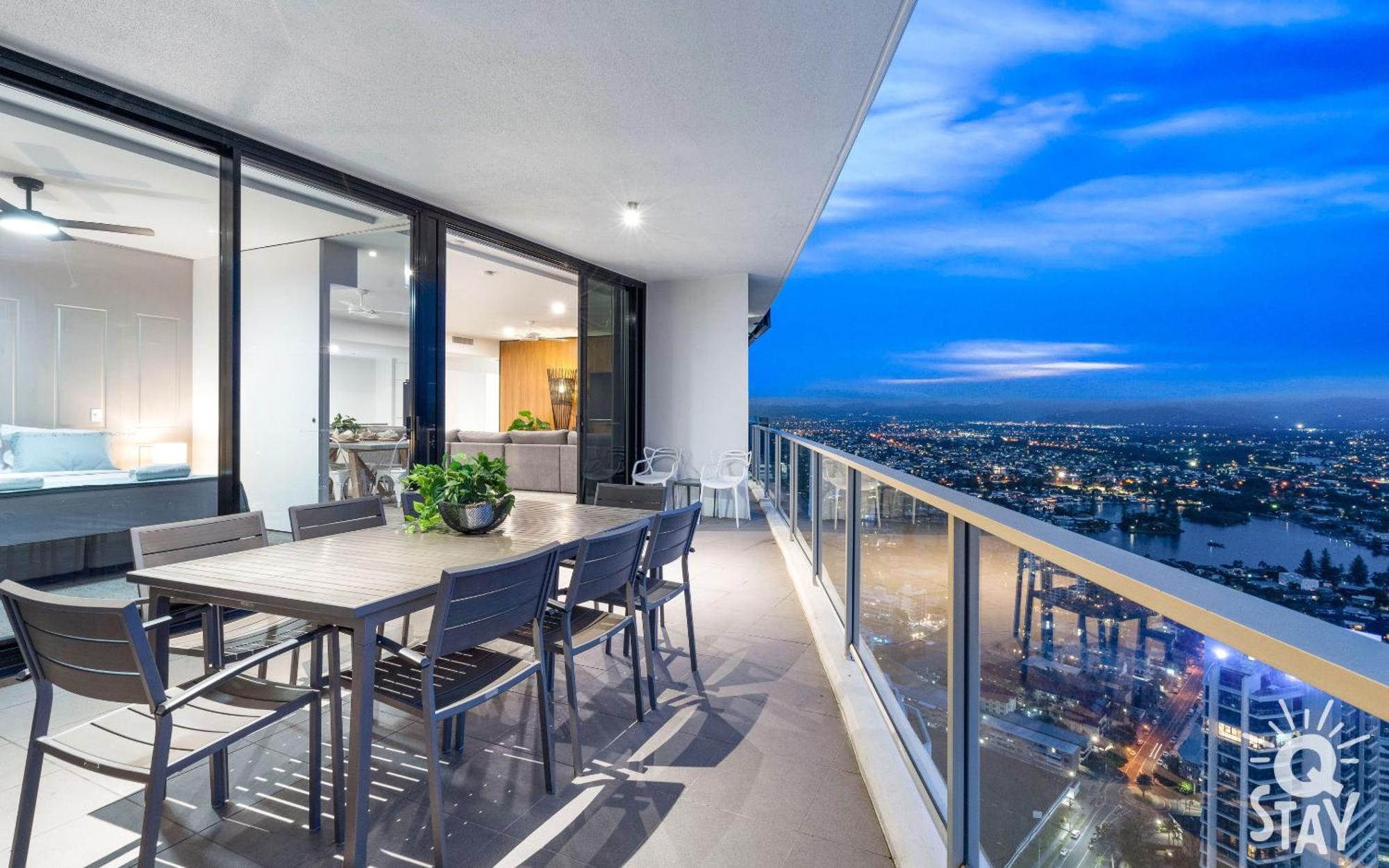 Circle On Cavill Surfers Paradise Mid Week Madness Deal - Q Stay Gold Coast Extérieur photo
