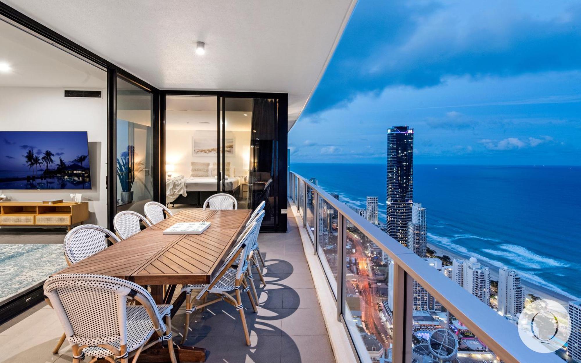 Circle On Cavill Surfers Paradise Mid Week Madness Deal - Q Stay Gold Coast Extérieur photo