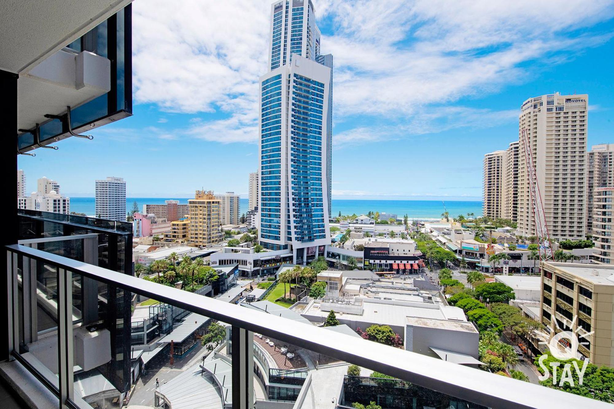 Circle On Cavill Surfers Paradise Mid Week Madness Deal - Q Stay Gold Coast Extérieur photo
